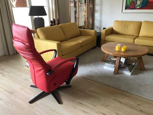 Set van 2 leren banken en een relaxfauteuil - verschillende kleuren leer