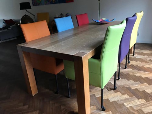 Set van 8 leren eetkamerstoelen - met wieltjes en hoge rug - verschillende kleuren leer