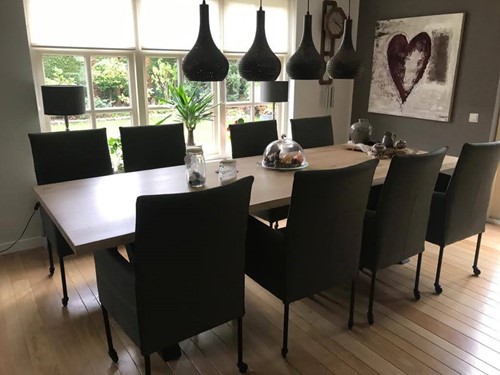Set van 8 leren eetkamerstoelen - met wieltjes en hoge rug - zwart leer