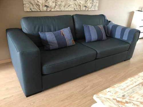 Leren 3-zits bank met houten poten - blauw leer