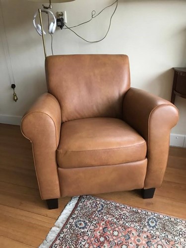 Leren fauteuil met houten poten - bruin leer