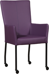 Leren eetkamerstoel Deal - met wieltjes en armleuning - Toledo Leer Aubergine - Poot Zwart - Skate wiel zwart