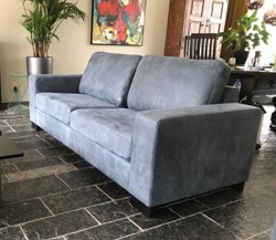 Leren 2.5-zits bank met houten poten - blauw leer