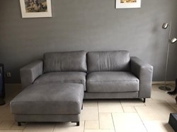 Leren 3-zits bank met stalen poten - met hocker - grijs leer