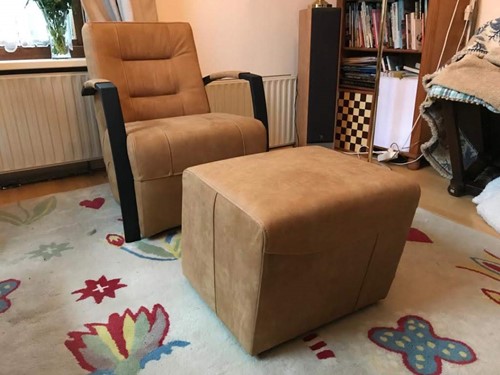 Leren fauteuil met stalen frame - met hocker - bruin leer