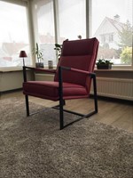 Leren fauteuil met stalen frame en hoge rug - rood leer