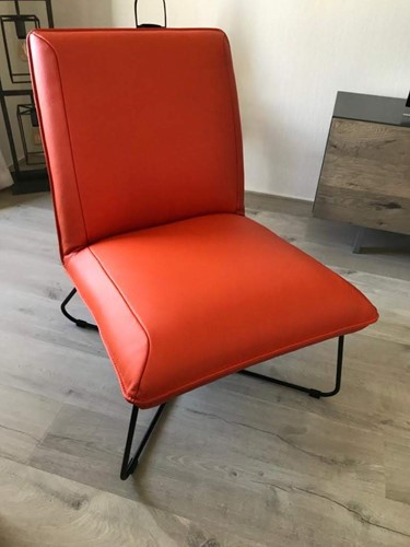 Leren fauteuil zonder armleuning met kruisframe - oranje leer