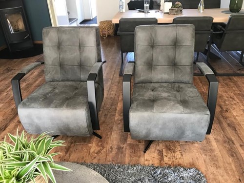Set van 2 leren draaifauteuil met stalen frame en stervoet - grijs leer