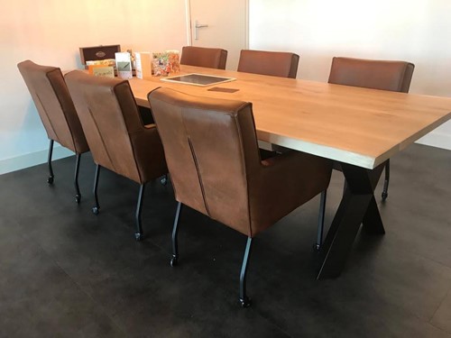 Set van 6 leren eetkamerstoelen - met armleuning en wieltjes - cognac kleur leer
