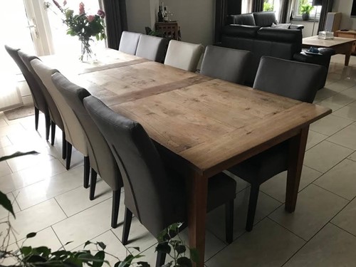 Set van 10 leren eetkamerstoelen - met houten poten - bruin leer