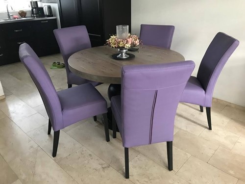 Set van 5 leren eetkamerstoelen - met houten poten - paars leer