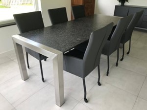 Leren eetkamerstoel deal met armleuning, grijs leer, grijze keukenstoelen