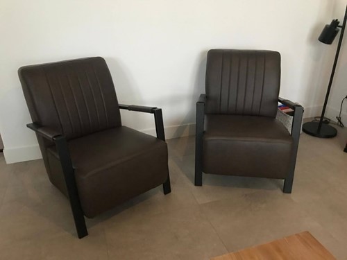 Set van 2 leren fauteuils - bruin leer