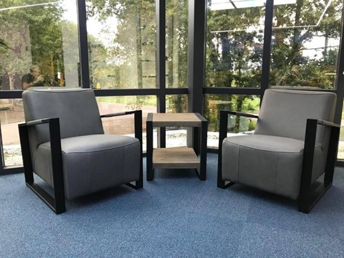 Set van 2 leren fauteuils met stalen frame - grijs leer