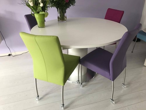 Set van 4 leren eetkamerstoelen - met wieltjes - diverse kleuren leer
