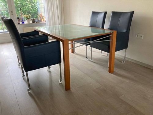 Set van 4 leren eetkamerstoelen - met wieltjes en hoge rug - zwart leer