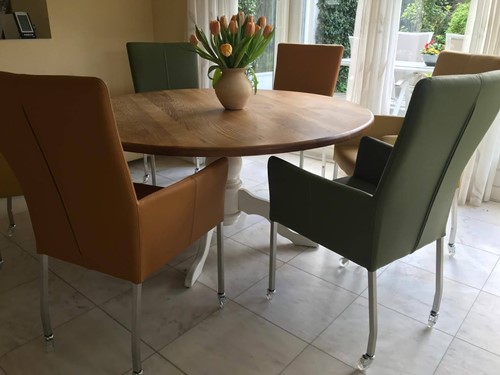 Set van 6 leren eetkamerstoelen met wieltjes en hoge rug - verschillende kleuren leer