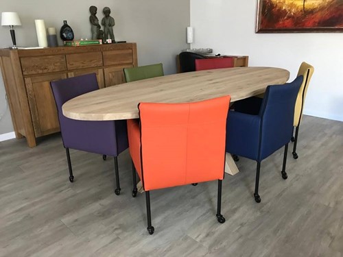 Set van 6 leren kuip eetkamerstoelen - met wieltjes - verschillende kleuren leer