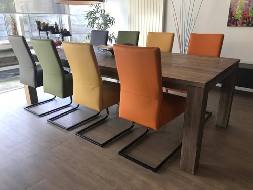 Set van 8 leren eetkamerstoelen - met sledepoot - verschillende kleuren leer