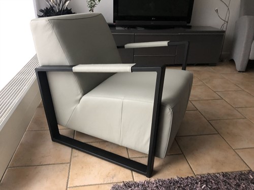 Leren fauteuil met stalen frame - crème kleurig leer